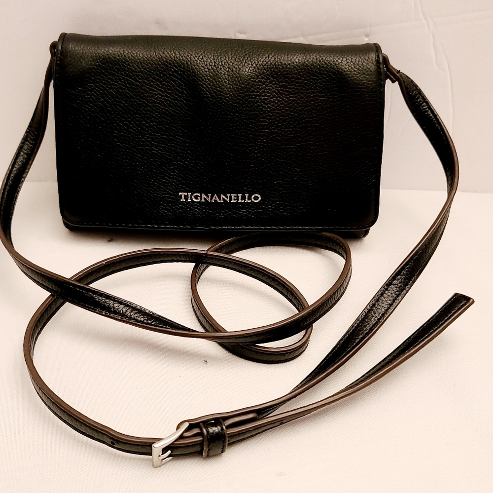 Tignanello all in one crossbody black leather EUC